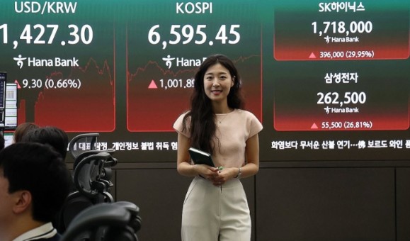 이틀의 공포, 하루의 광기…31일 코스피 사상 최대 폭 반등 < 금융 < 산업·금융 < 기사본문 - 더 이코노미(The Economy)